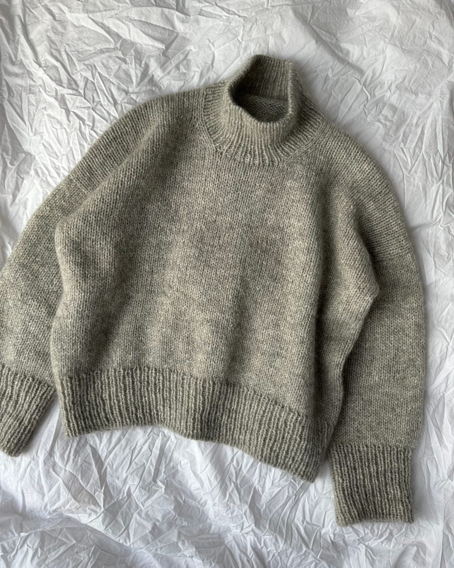 PetiteKnit Weekend Sweater